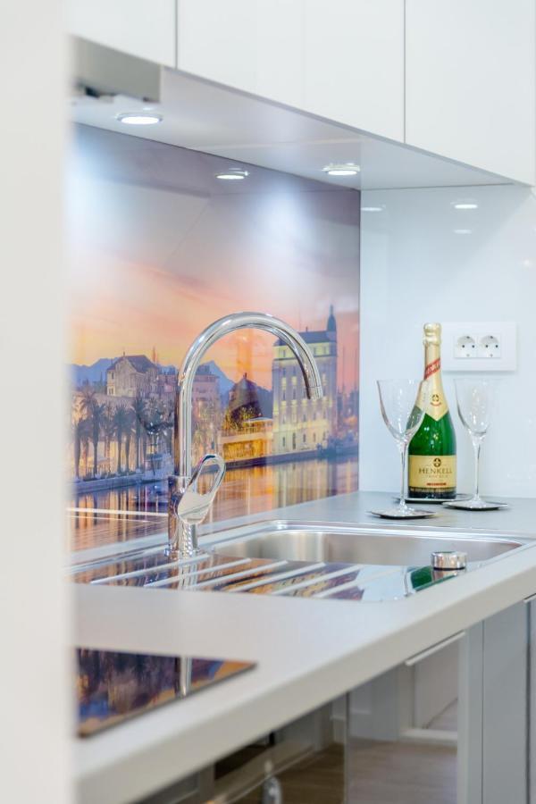 Apartments Niro Split Luaran gambar
