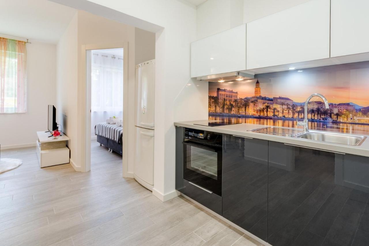 Apartments Niro Split Luaran gambar
