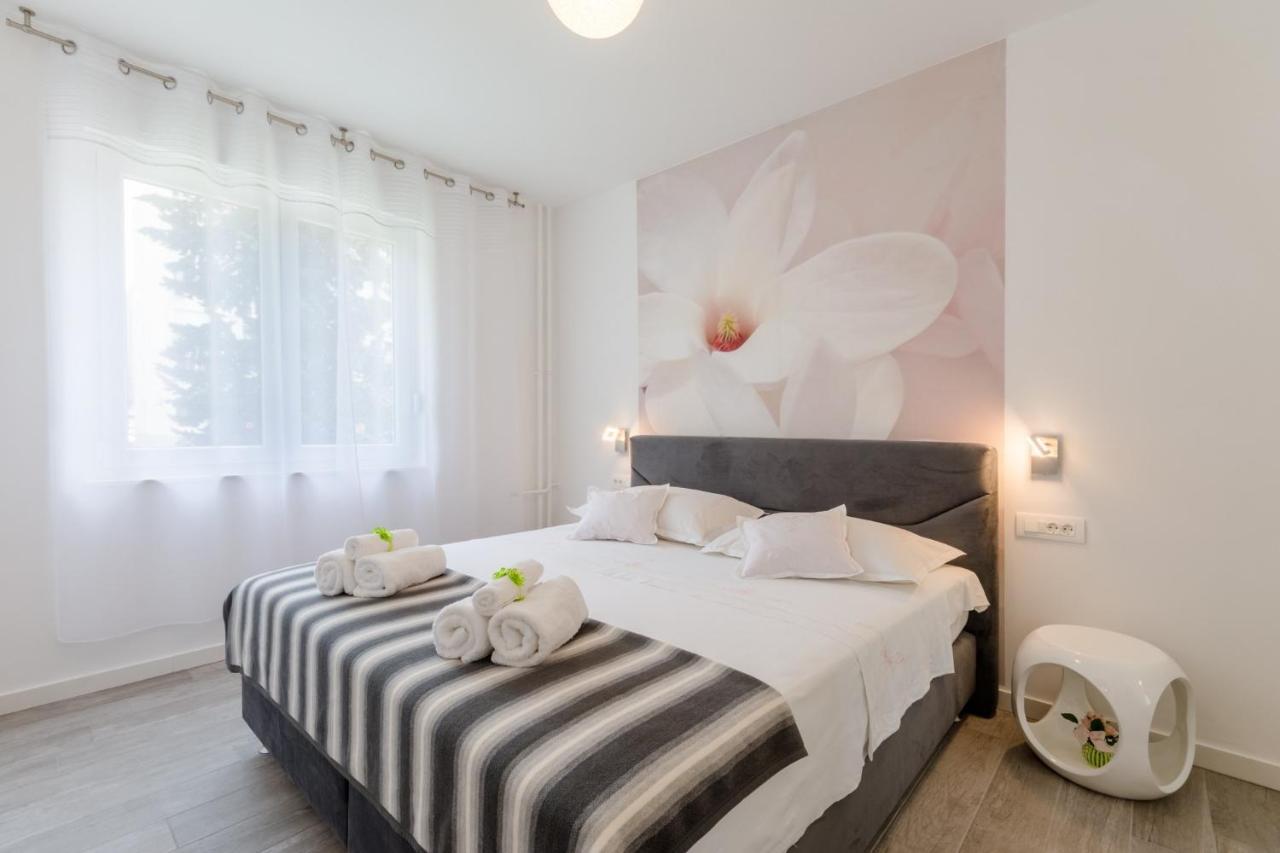Apartments Niro Split Luaran gambar