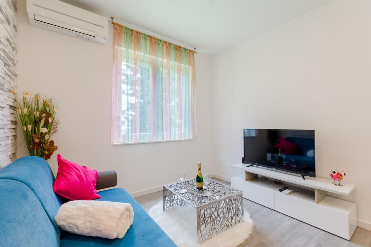 Apartments Niro Split Luaran gambar