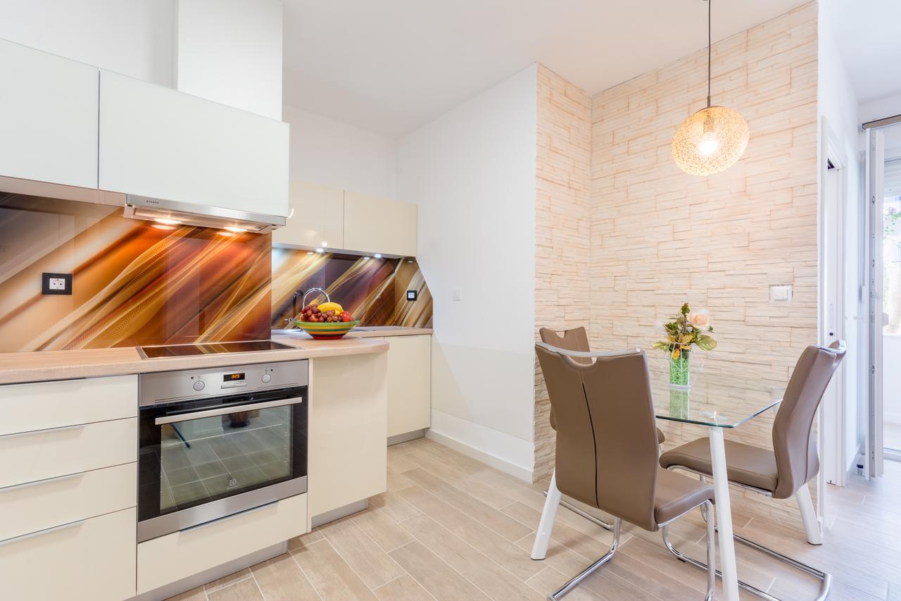 Apartments Niro Split Luaran gambar